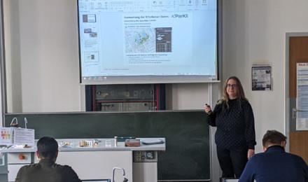 Präsentation von Parkli am Wirtschaftsgymnasium West Stuttgart 